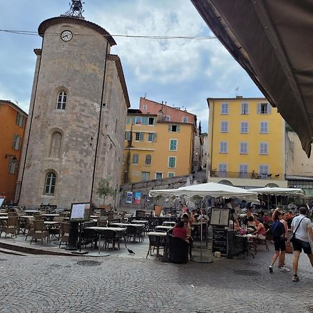 Apartament Souvenirs D'Hier Hyères Zewnętrze zdjęcie
