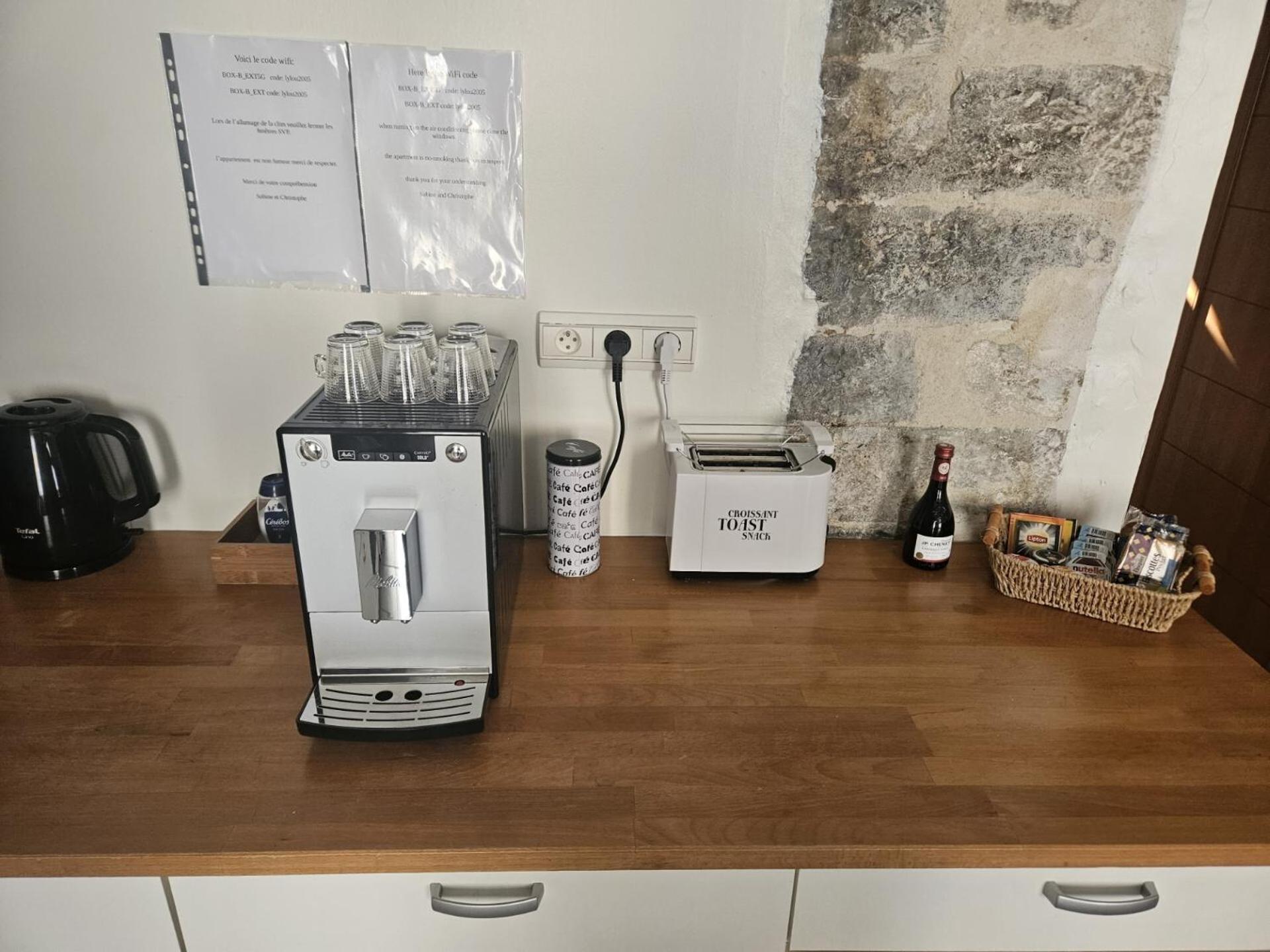 Apartament Souvenirs D'Hier Hyères Zewnętrze zdjęcie